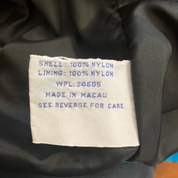 Vintage Levi’s Thunder River Windbreaker - Picture 7 of 8